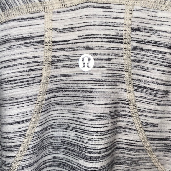 Lululemon jacket - Picture 3 of 4